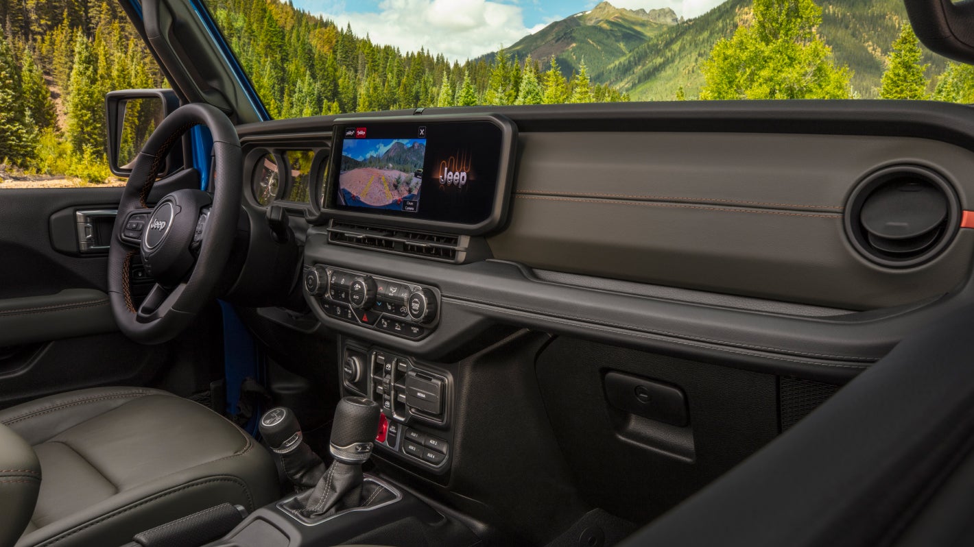 2026 Jeep Gladiator Interior